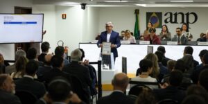 maior-leilao-do-pre-sal-termina-com-sete-dos-13-blocos-arrematados