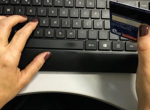 comercio-eletronico-em-compras-federais-e-regulamentado